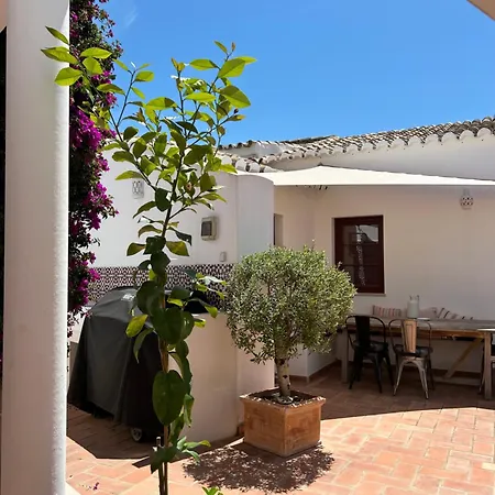 Casa D'alte Bed and Breakfast